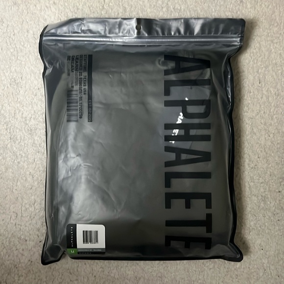 Alphalete Identity Shorts - Olive Green - Picture 3 of 4